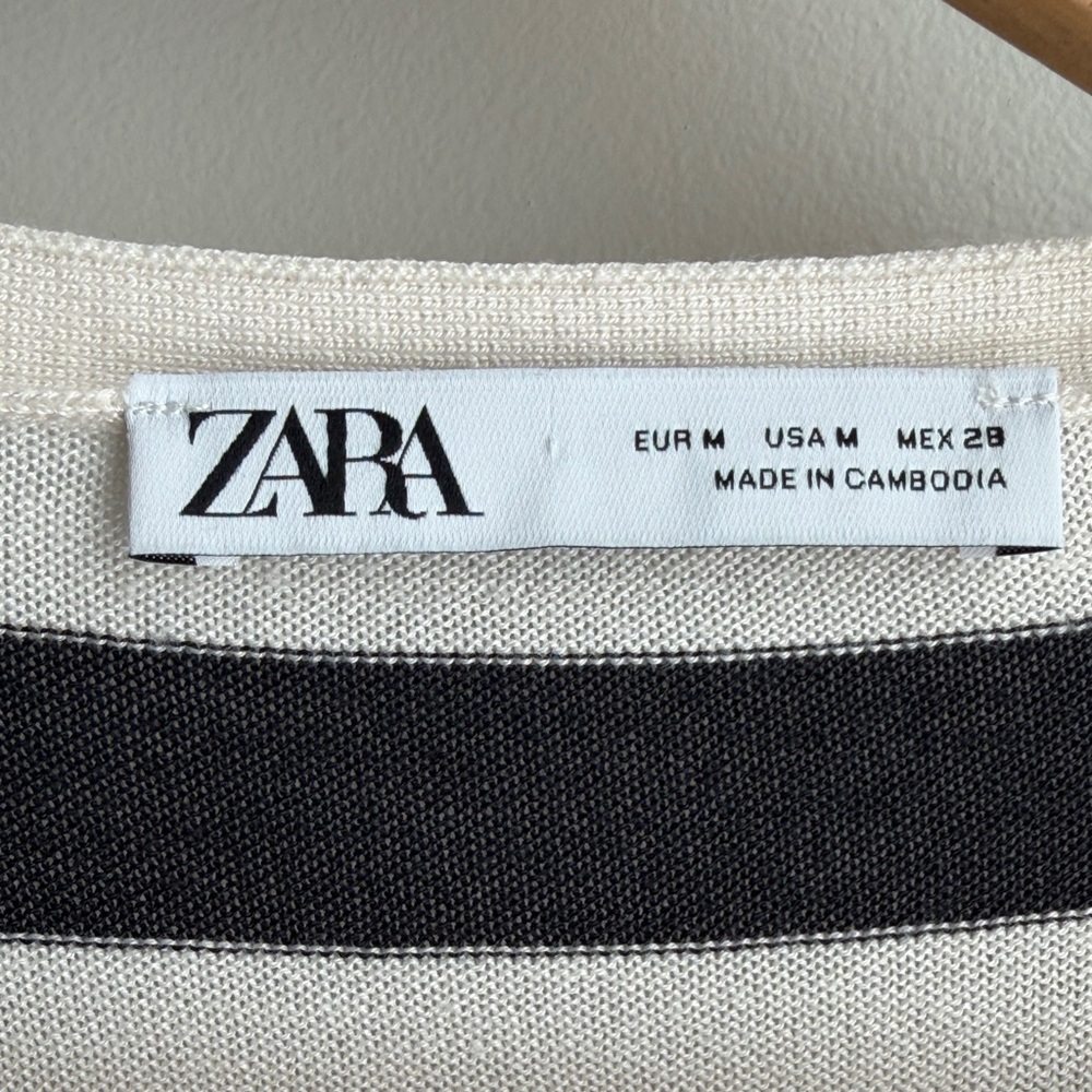 Zara Women's Black and Cream Striped Cardigan - Picture 2 of 4